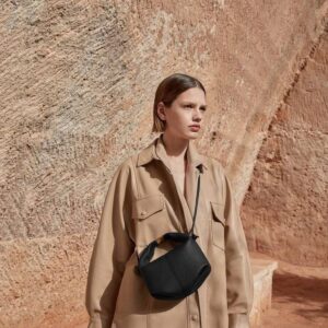 POLÈNE beri textured Black