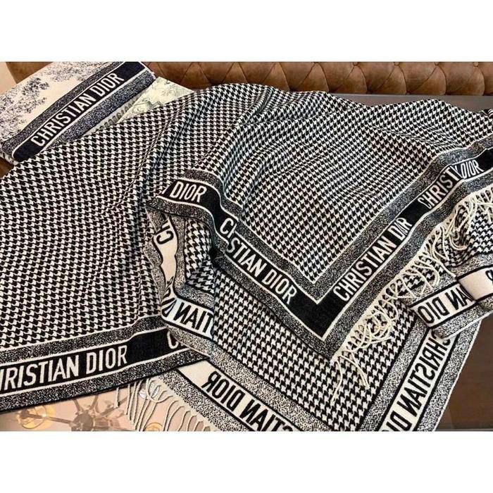 Christian Dior - Image 4