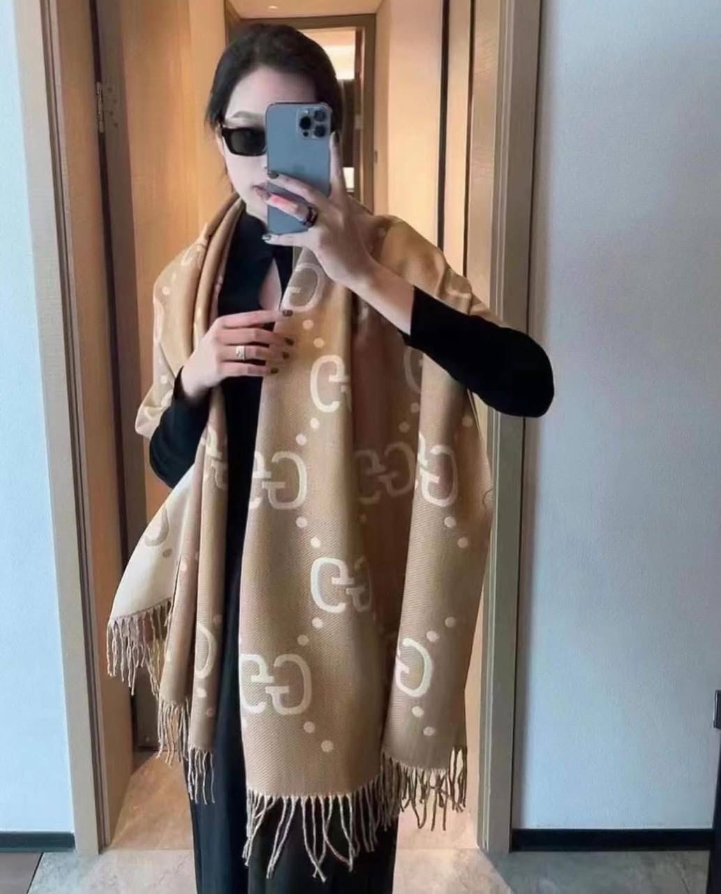 💥Gucci 💥cafe & of white