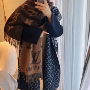 Louis Vuitton scarf Brown & beige