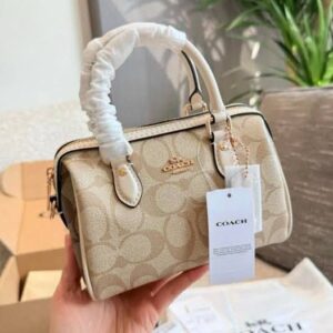 Coach speedy Beige*white