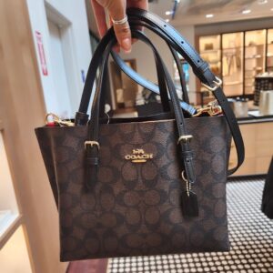 Coach medium Brown with black