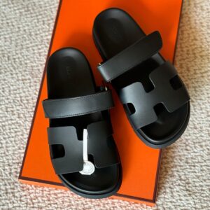 Hermes slipper black