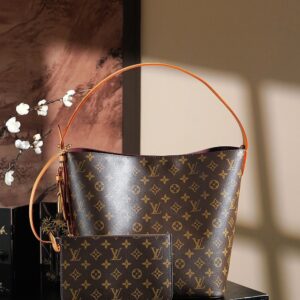 Louis Vuitton bucket large